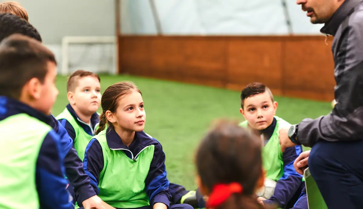 Listening and speaking (communication) 7 to 11 years