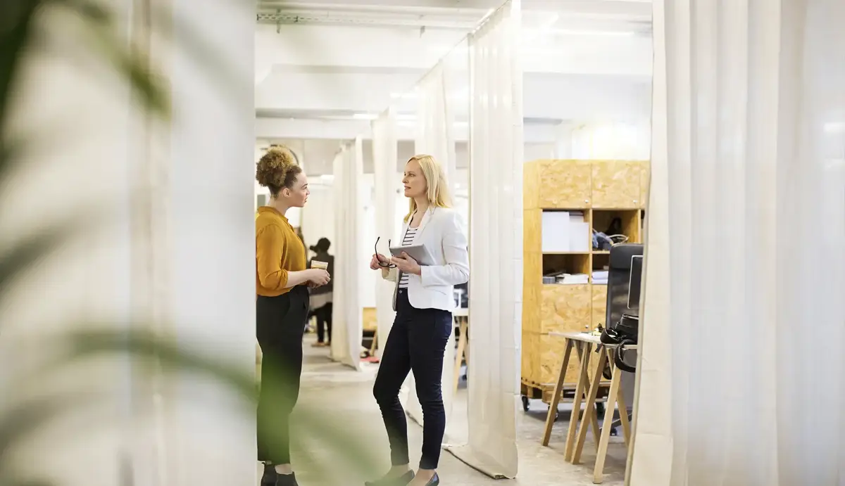 5 ways to turn your internship into a job